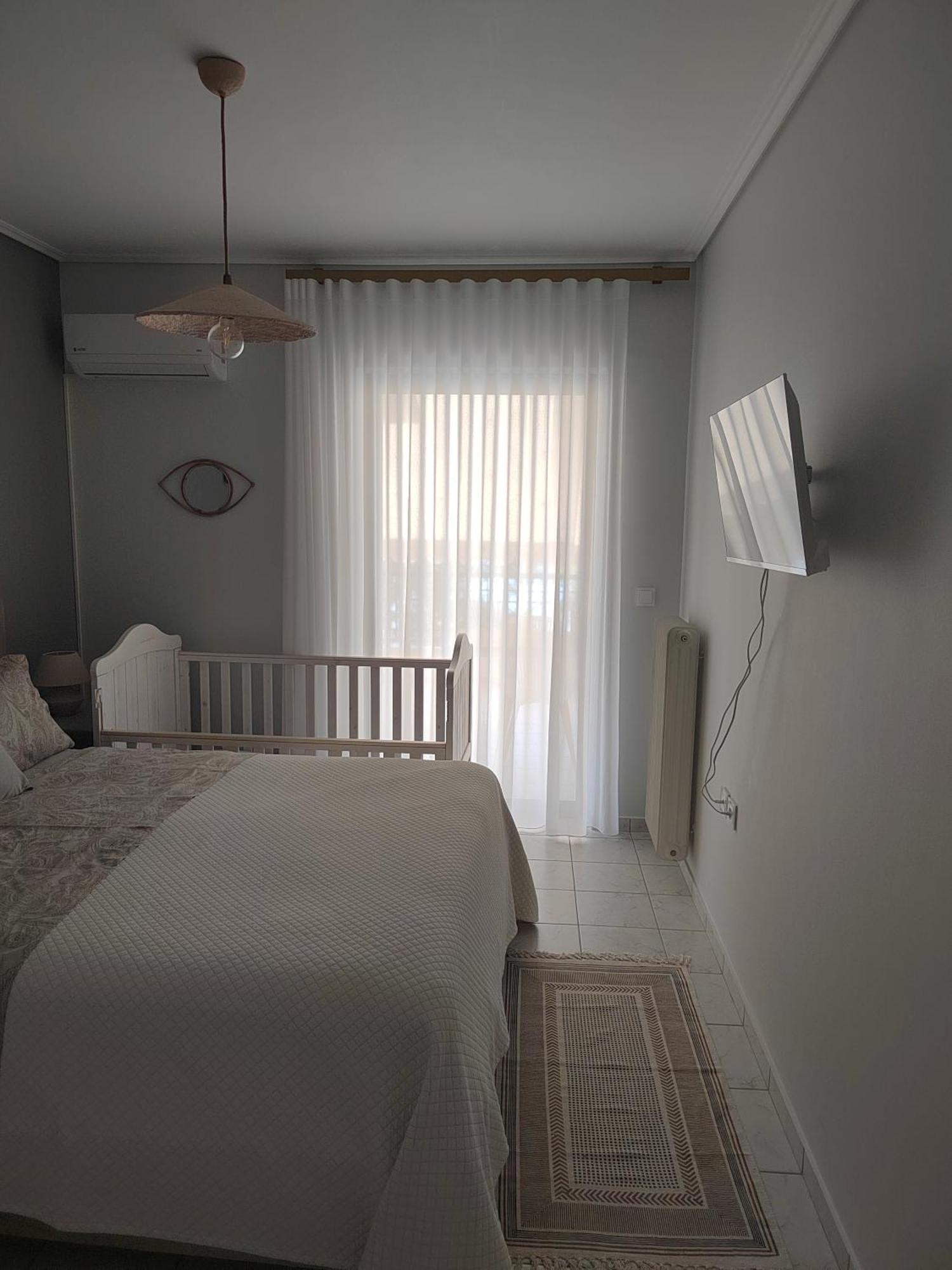 The Cozy Seaside Apartment Nafpaktos Exteriör bild